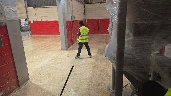 Self-levelling epoxy floor, food production plant